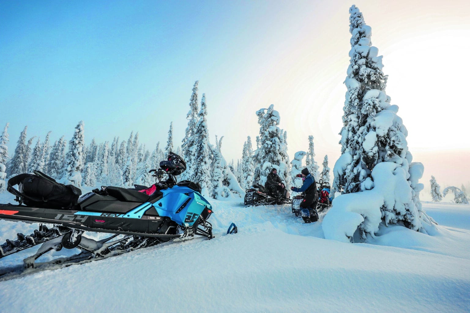 Explorer Week Schneemobilreise in Schwedisch-Lappland für Einsteiger bis Fortgeschrittene
