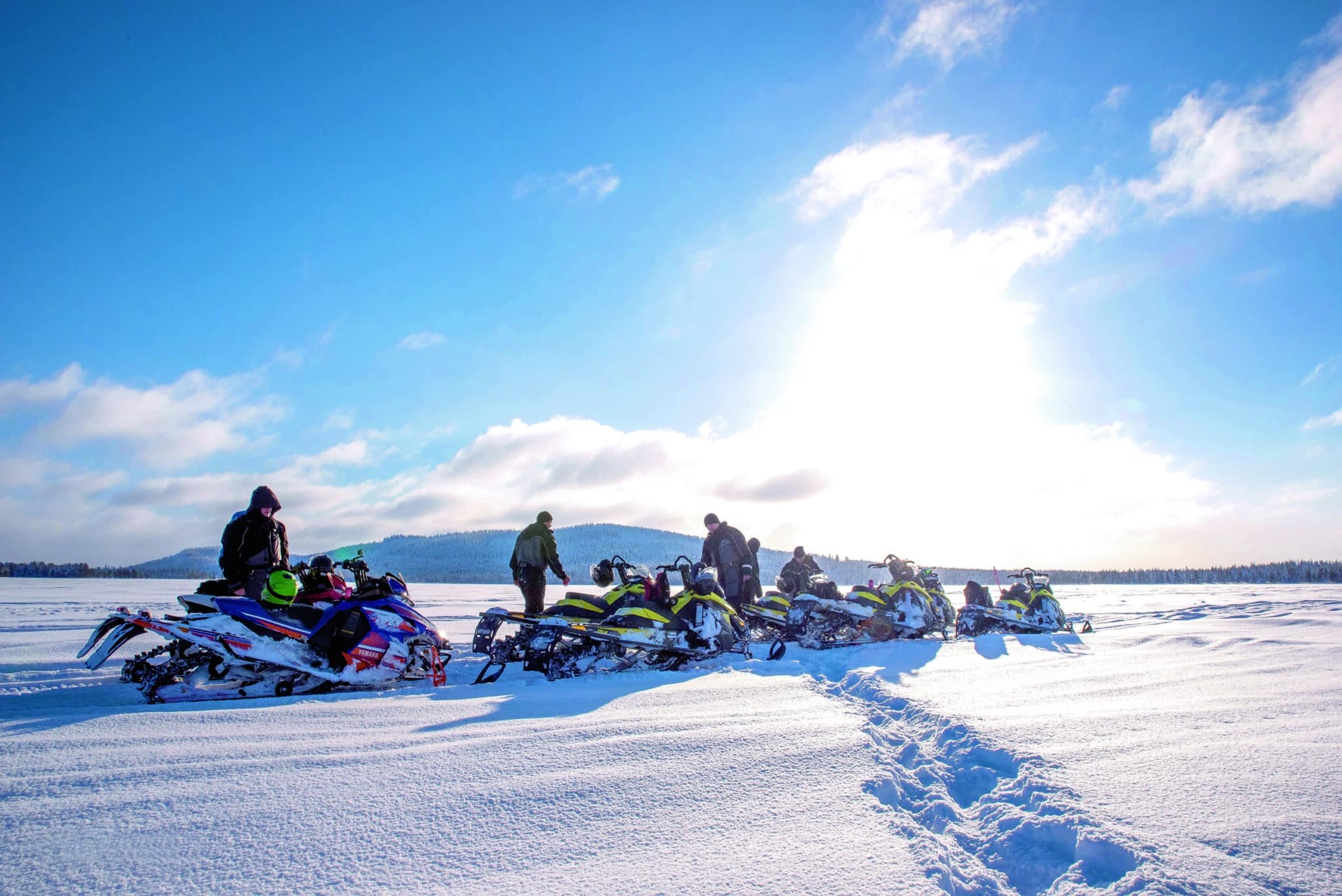 Action Weekend in Lappland mit Schneemobil Touren und Ice Drift im Wochenendformat