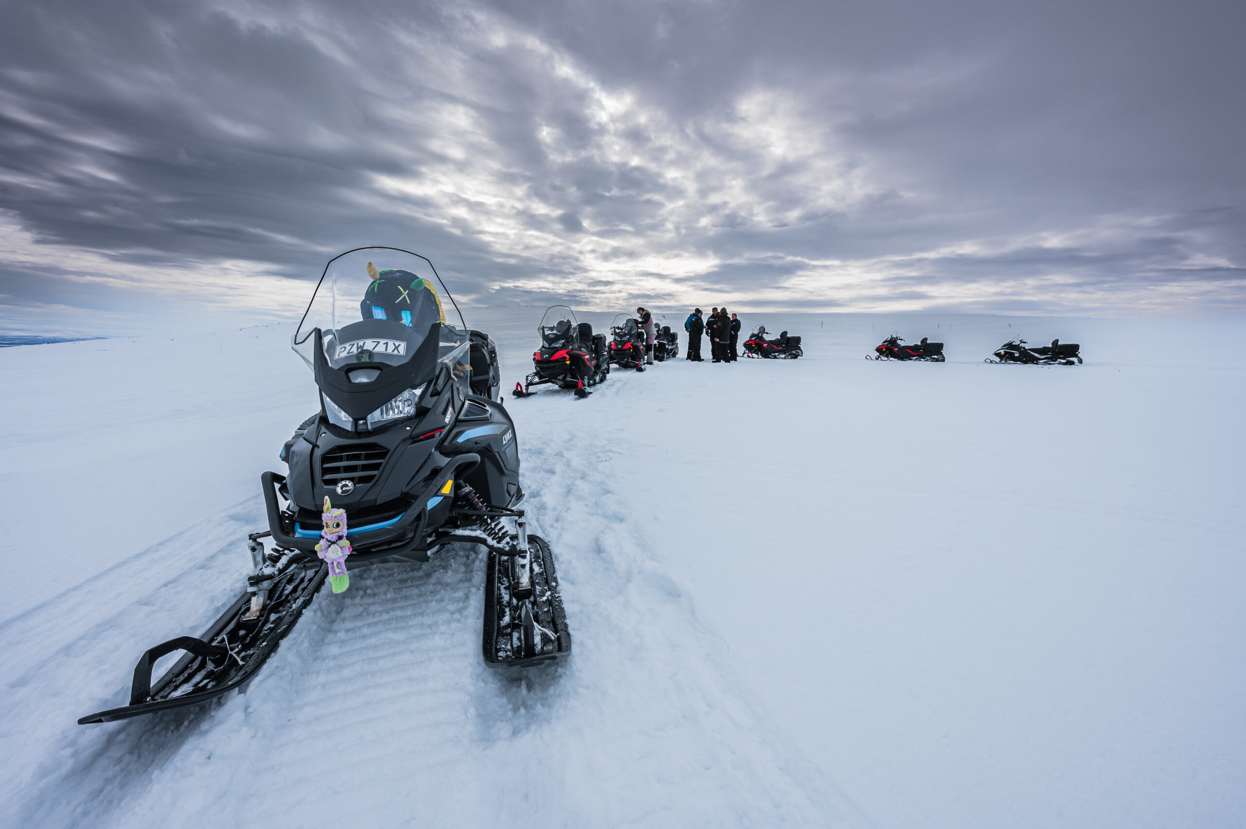 Geführte 3-Tage Schneemobil Tour in Schwedisch-Lappland für Einsteiger und Kurzreisende